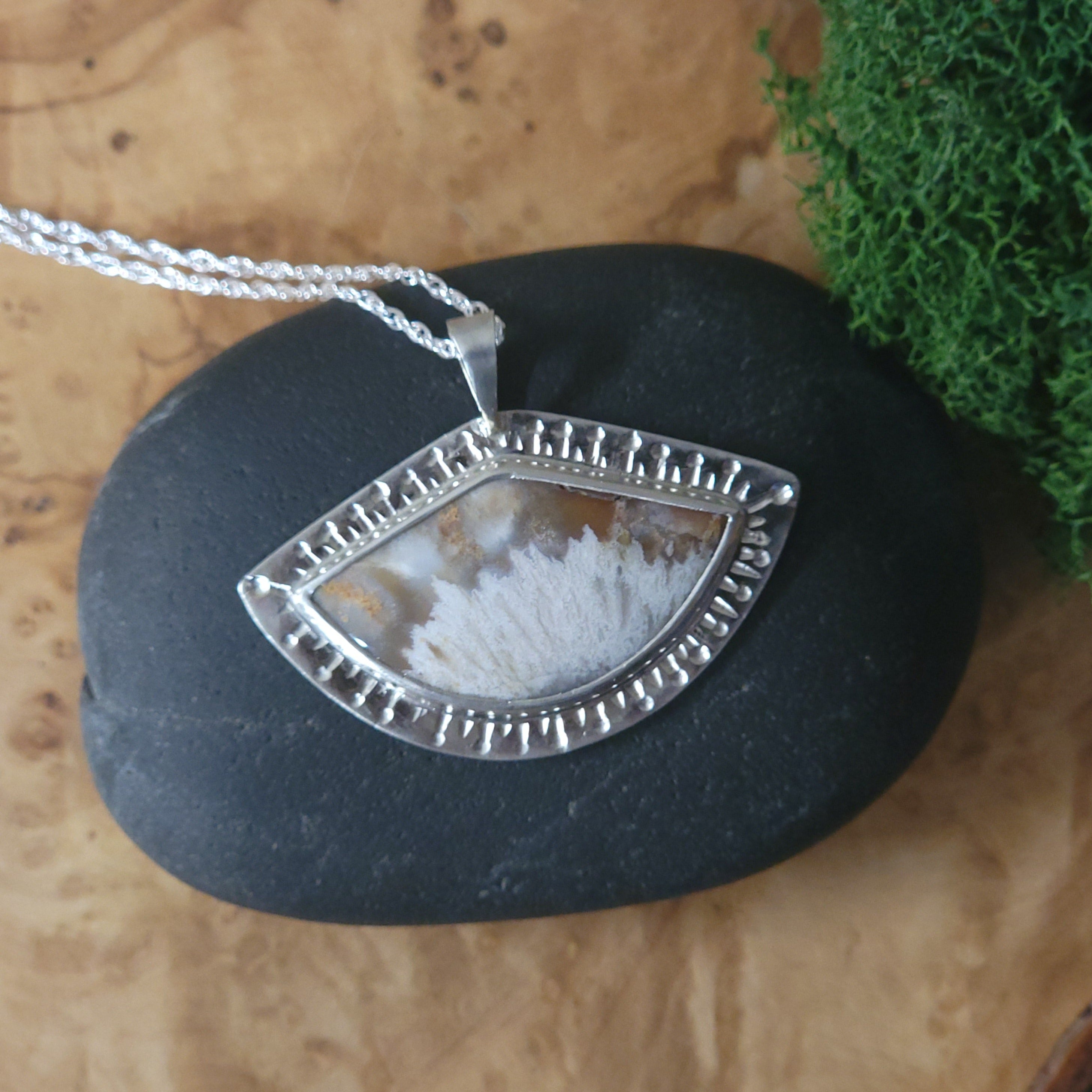 FREEFORM HANDMADE PENDANT..Plume Agate with Tiny Drusy in Center. Set in Sterling Silver 66.0 x 37.5 mm..Comes with Sterling Silver good Chain